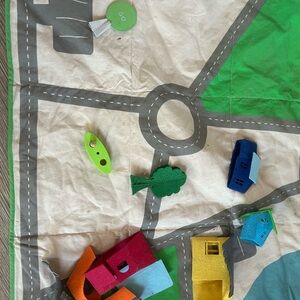 Colorful Kids Felt Town Playset - Multicolor